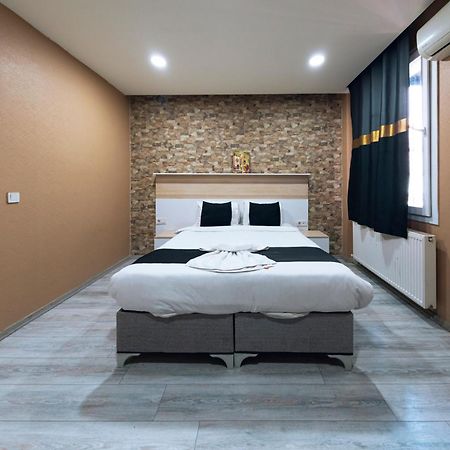 Mila Suites Taksim Istanbul Exteriör bild