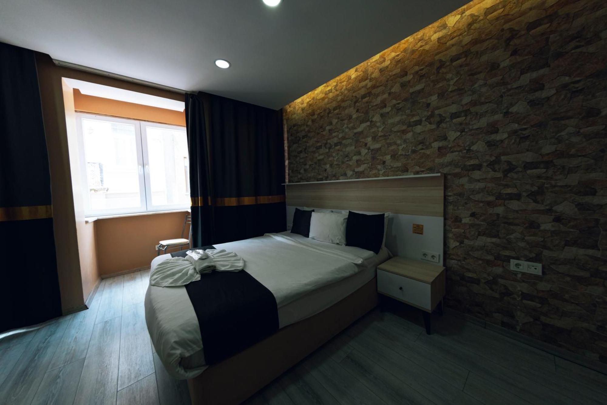 Mila Suites Taksim Istanbul Exteriör bild